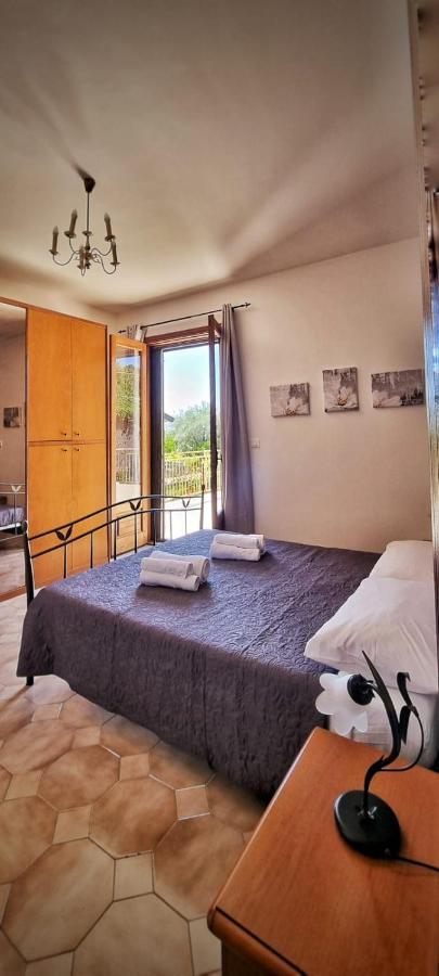 Casa Vacanze "Sautufao" Santa Venerina Exterior photo
