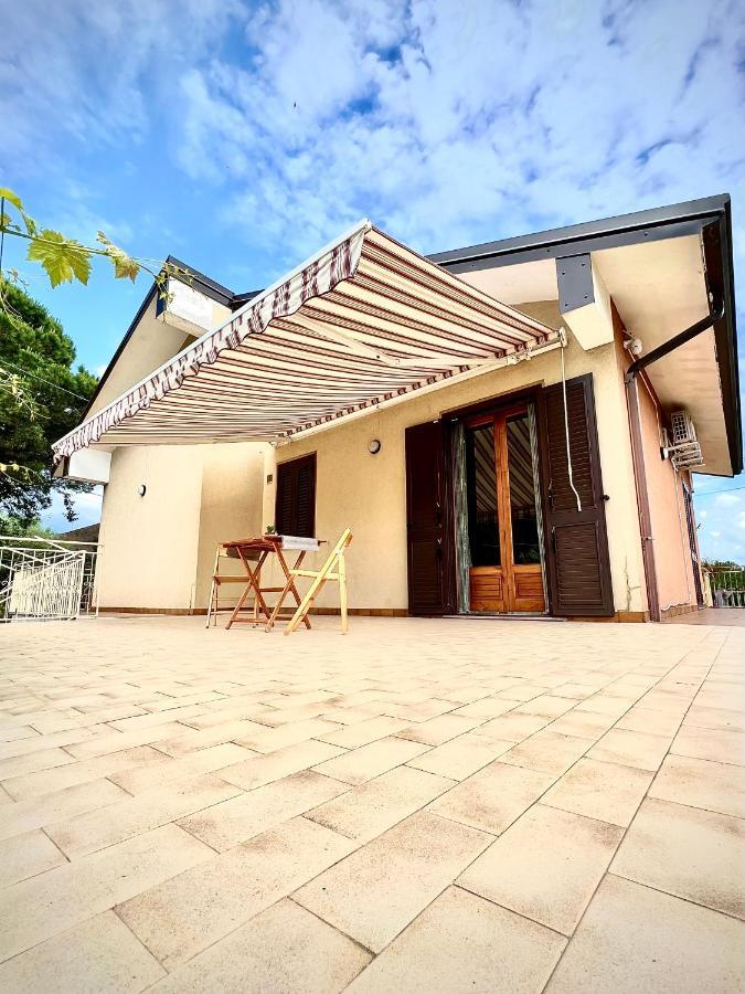 Casa Vacanze "Sautufao" Santa Venerina Exterior photo